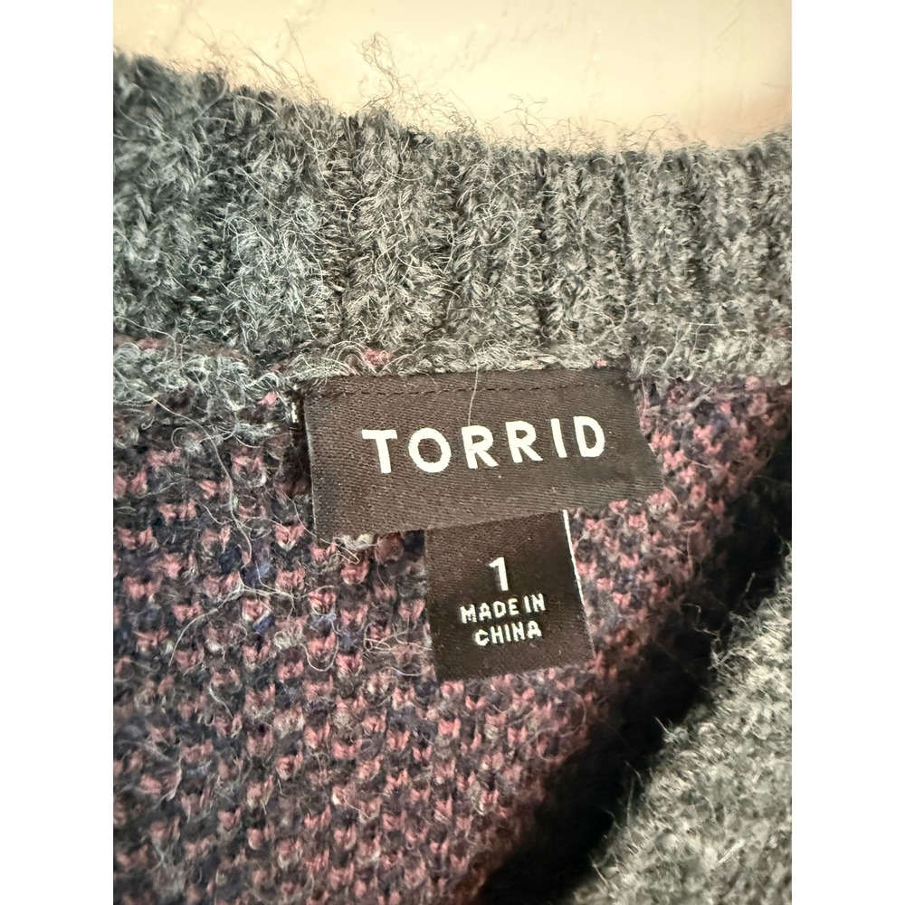Torrid Gray Floral Intarsia Button Front Cardigan Sweater Plus Size 1 XL 1X - Picture 2 of 5
